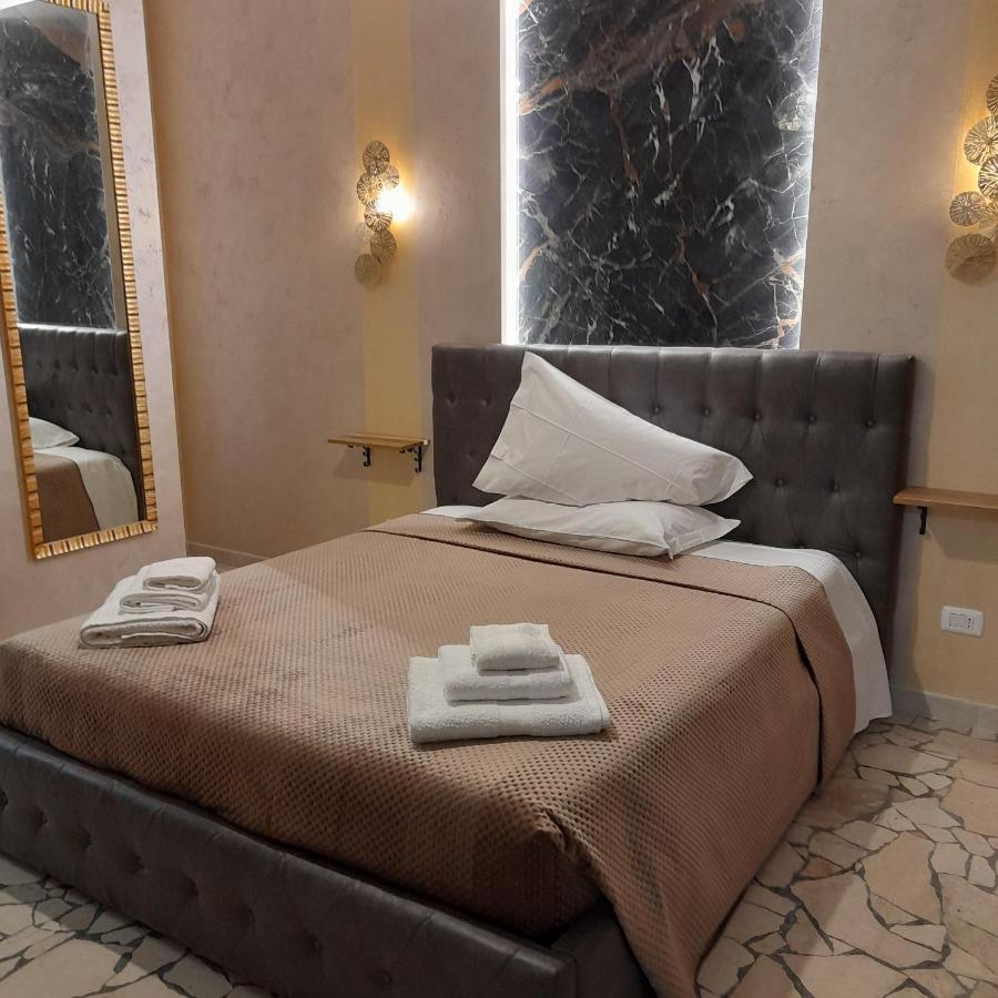 Appartamento Residenza N&D Luxury Bari Esterno foto